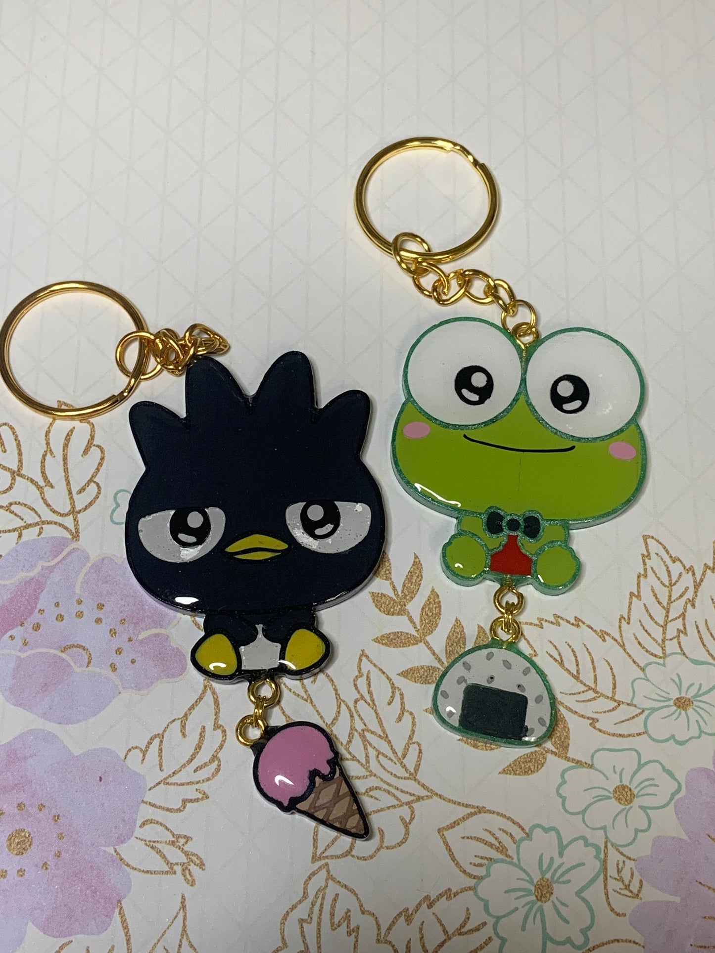 Made to Order Kawaii Kitty White Konnichiwa Flat Dangle Tail Resin Anime Cosplay